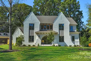 3030 Brookridge Ln, Charlotte, NC 28211 - Photo 1