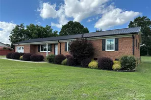 396 Pitts School Rd NW, Concord, NC 28027 - Photo 1