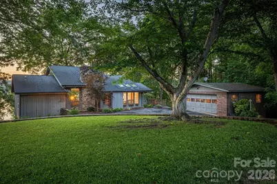 4749 16th Street Drive NE, Hickory, NC 28601 - Photo 1