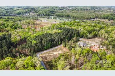 105 Wharf Lane, Statesville, NC 28677 - Photo 1