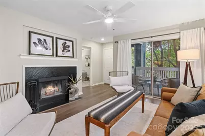 611 Olmsted Park Place #C, Charlotte, NC 28203 - Photo 1