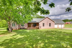 1221 Edgefield Rd, York, SC 29745 - Photo 1