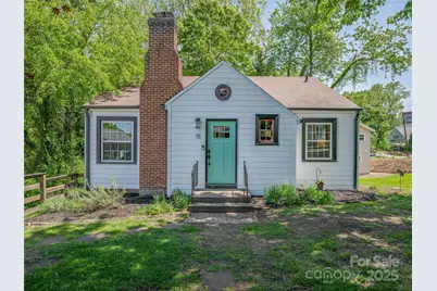 15 Pine Grove Avenue, Asheville, NC 28801 - Photo 1
