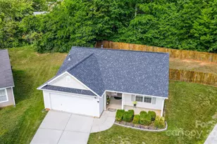 6808 Squirrels Foot Ct, Charlotte, NC 28217 - Photo 1