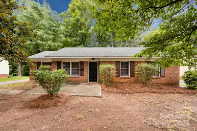 4713 Belle Plaine Drive, Charlotte, NC 28215 - Photo 1