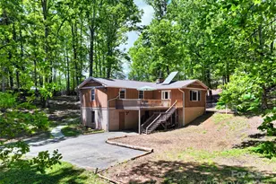 106 Gordon Dr, Flat Rock, NC 28731 - Photo 1