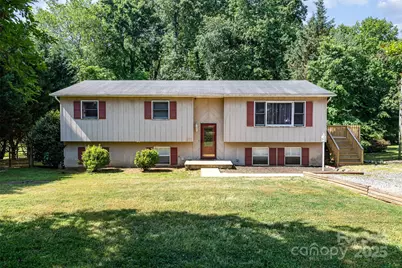 154 Seven Oaks Lane, Statesville, NC 28677 - Photo 1