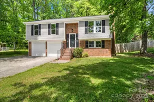 6839 Wagon Oak Rd, Charlotte, NC 28212 - Photo 1