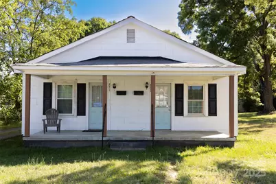 769 E Iredell Avenue, Mooresville, NC 28115 - Photo 1