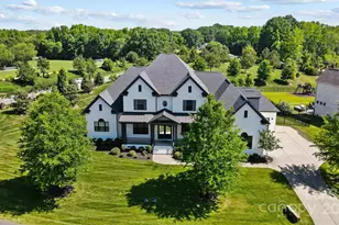 1005 Grand Oak Dr, Waxhaw, NC 28173 - Photo 1