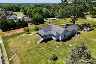 213 S Main St, Jefferson, SC 29718 - Photo 1