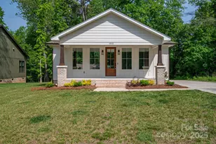 1012 W Carroll St, Cherryville, NC 28021 - Photo 1