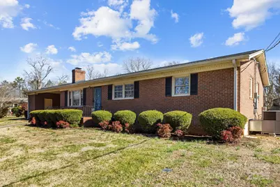 1526 Landsdowne Drive, Gastonia, NC 28054 - Photo 1