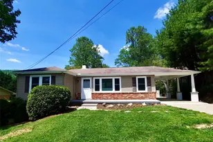 123 Longview Dr, Hendersonville, NC 28791 - Photo 1