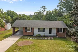 322 S Vine St, Gastonia, NC 28052 - Photo 1