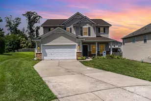 11109 Amur Ct, Charlotte, NC 28262 - Photo 1