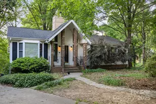 1407 Jodhpur Ct, Charlotte, NC 28212 - Photo 1