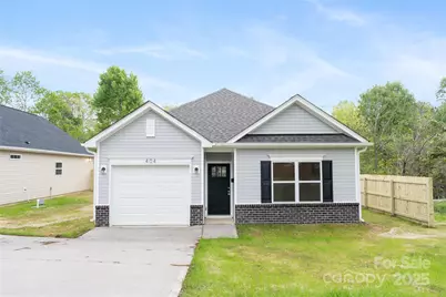 401 Groves Street, Lowell, NC 28098 - Photo 1