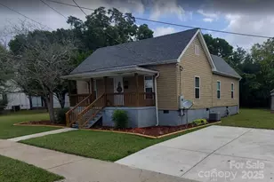 615 Grier St, Lincolnton, NC 28092 - Photo 1