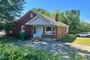 301 Louise St, Lancaster, SC 29720 - Photo 1