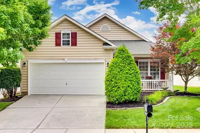 422 Garnet Court, Fort Mill, SC 29708 - Photo 1