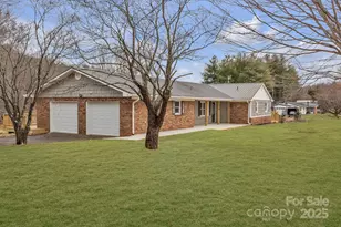 276 Bob McNeill Rd, West Jefferson, NC 28694 - Photo 1