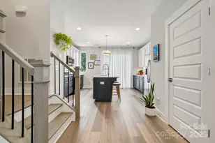 614 W End Dr, Charlotte, NC 28208 - Photo 1