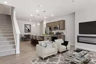 2922 Sloan Dr, Charlotte, NC 28208 - Photo 1