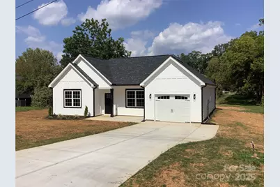 302 W Second Street, Lowell, NC 28098 - Photo 1