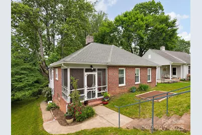 5 Enka Oak Street, Candler, NC 28715 - Photo 1