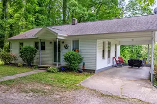 715 Broadway St NW, Lenoir, NC 28645 - Photo 1