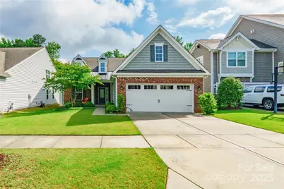 640 Mackenzie Falls Drive, Fort Mill, SC 29715 - Photo 1