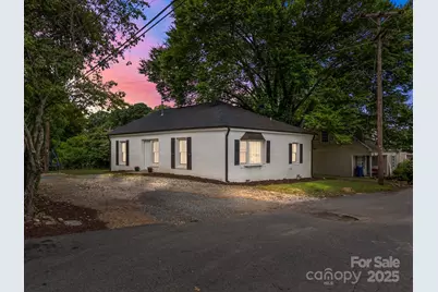 207 Eden Street, Davidson, NC 28036 - Photo 1