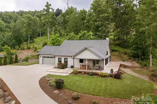645 Silverglen Wy, Hendersonville, NC 28792 - Photo 1
