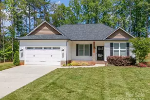 142 Highland Dr, New London, NC 28127 - Photo 1