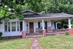 1313 Maiden Road E, Maiden, NC 28650 - Photo 1