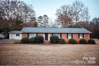 1708 Dogwood Lane, Lancaster, SC 29720 - Photo 1