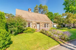 6 Craggy Cir, Asheville, NC 28803 - Photo 1