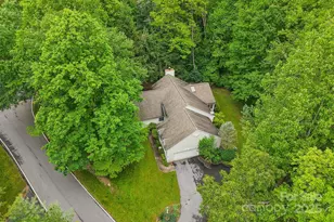 107 Camellia Way, Hendersonville, NC 28739 - Photo 1