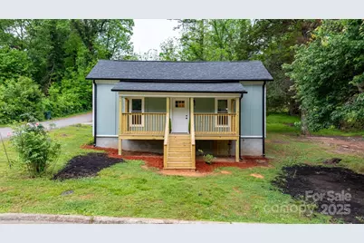 18 S Coulter Avenue, Newton, NC 28658 - Photo 1