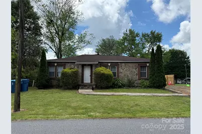 157 5th Avenue N, Taylorsville, NC 28681 - Photo 1