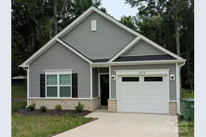 1604 N Main Street, Mount Holly, NC 28120 - Photo 1