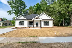 315 W Hoke Street W, Landis, NC 28088 - Photo 1