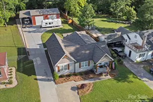 107 Pressley St, Clover, SC 29710 - Photo 1