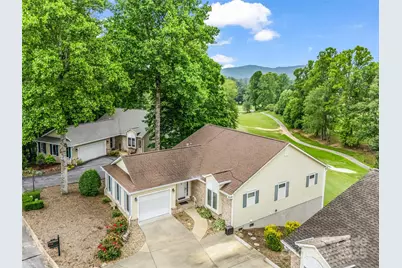 11 Wedge Court, Hendersonville, NC 28739 - Photo 1
