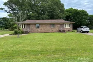 923/929 Pleasant Dr, Shelby, NC 28152 - Photo 1