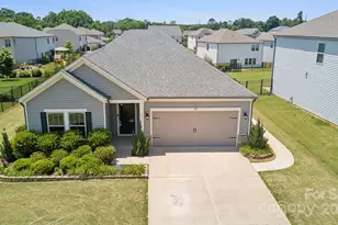 8406 Flint Hill Dr, Charlotte, NC 28273 - Photo 1