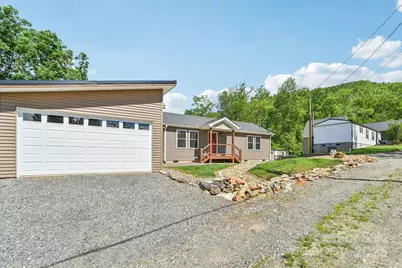 9 Circle Drive, Black Mountain, NC 28711 - Photo 1