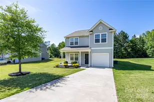 710 Yorkshire Dr, Albemarle, NC 28001 - Photo 1