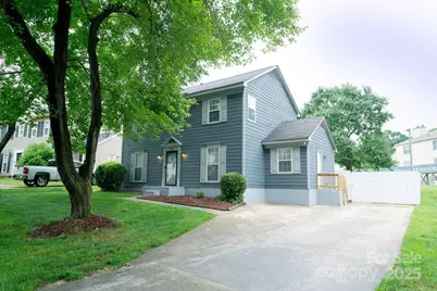 8125 Sheringham Way, Charlotte, NC 28227 - Photo 1